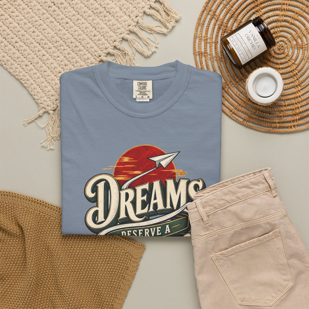 T-Shirt — "Dreams Deserve a Tomorrow: Free Palestine" Vintage Graphic Tee