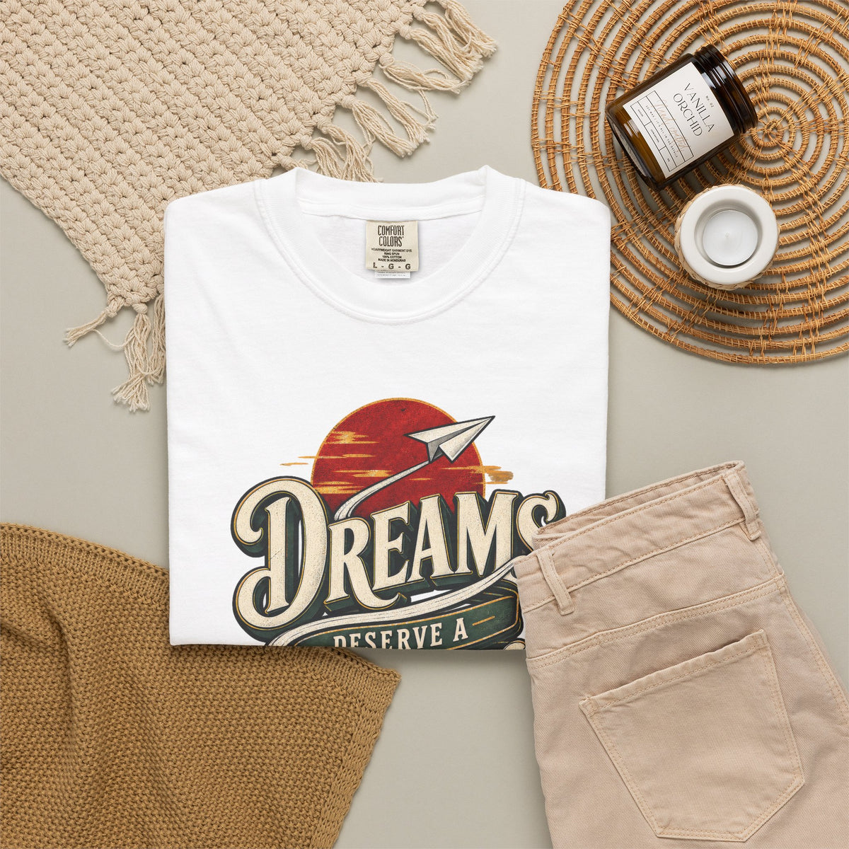 T-Shirt — "Dreams Deserve a Tomorrow: Free Palestine" Vintage Graphic Tee